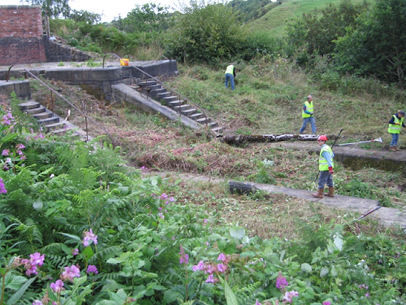 MBBCSc Working Party at the locks.