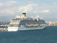Costa Diadema  in Palma  20.8.19