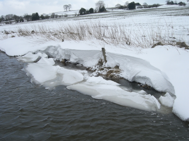 snow drift broken away