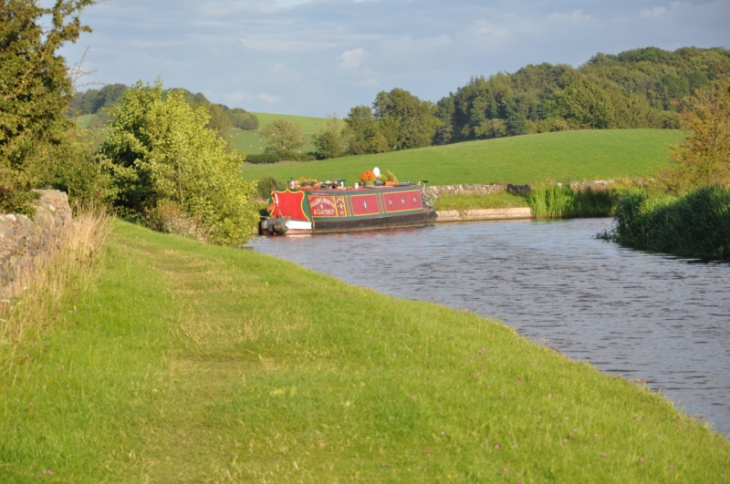 Another boat moored on the bends